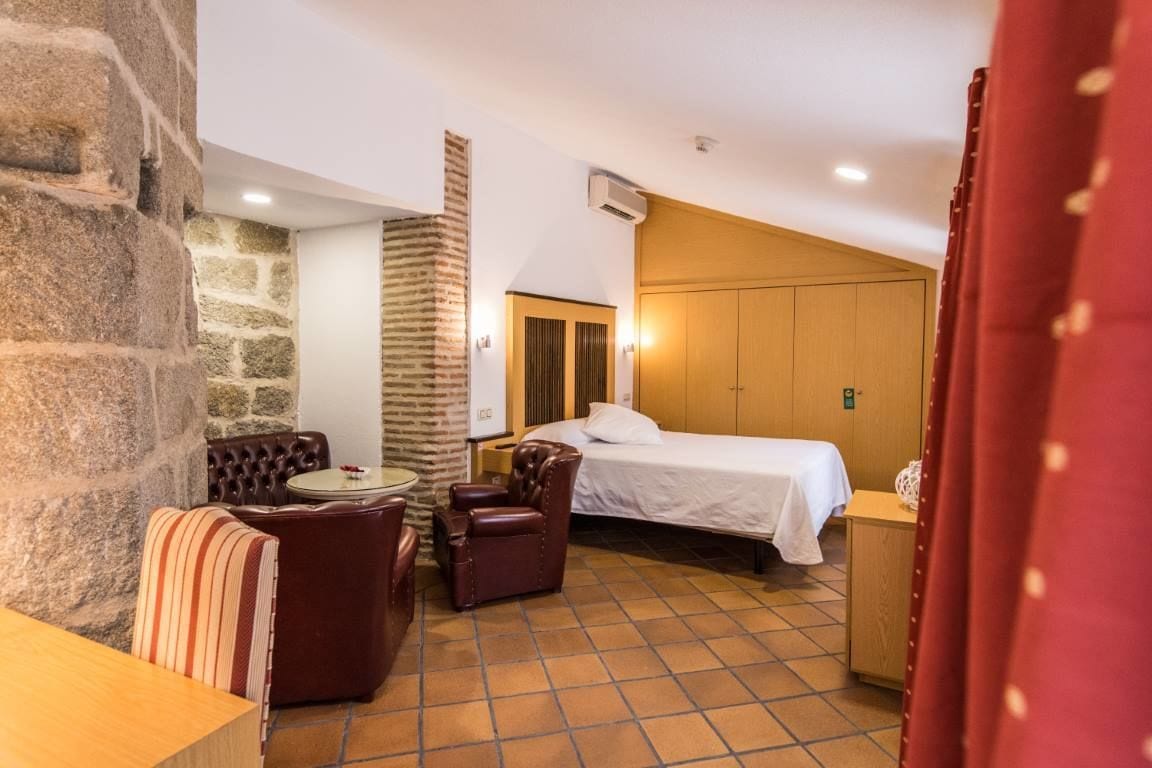 Photo - Antika Snoga