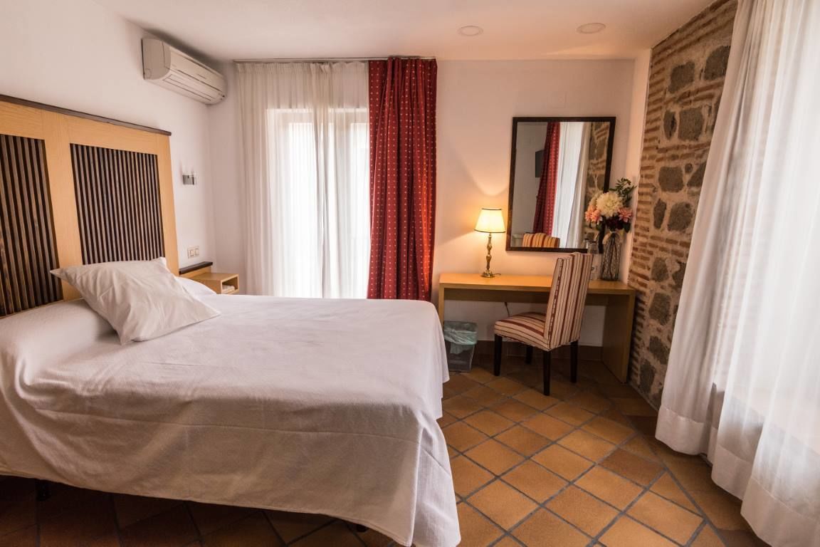 Photo - Antika Snoga