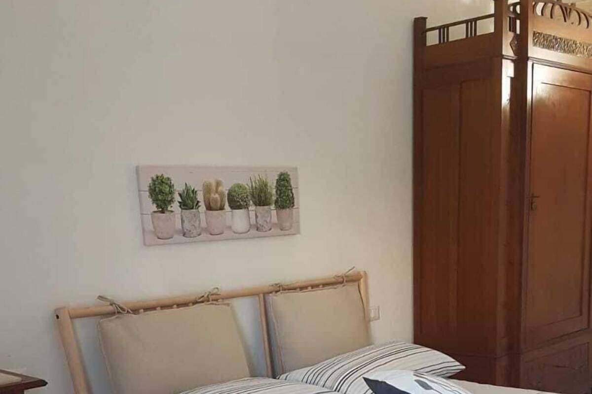 In-room safe, desk, blackout curtains, soundproofing