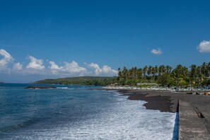 View from property - Bali Relax and Comfort (Karangasem)