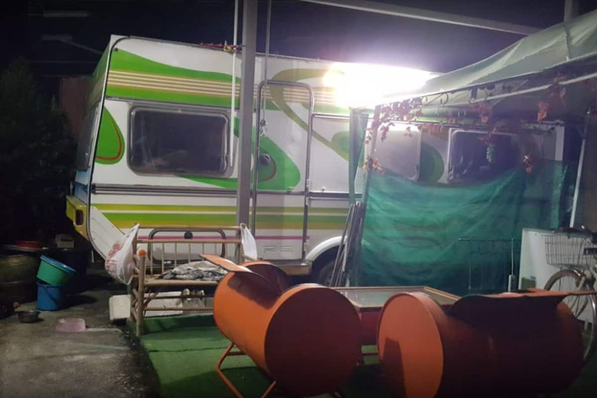 Van House with Shared Bathroom