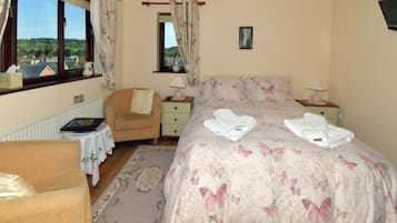 Dobbeltrom (En-suite) | Sengetøy i egyptisk bomull og sengetøy av topp kvalitet