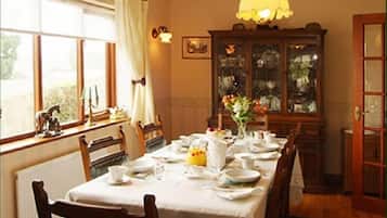 Free daily full breakfast