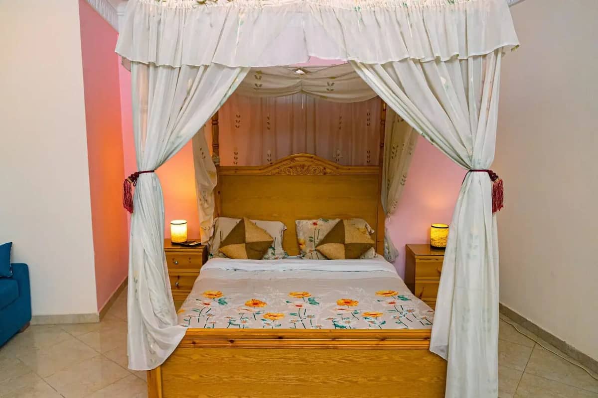 Family Apartment | Hypo-allergenic bedding, minibar, individually decorated