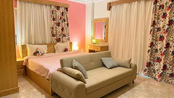 Yuya | Roupas de cama antialérgicas, frigobar, individualmente decorados