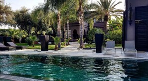 Outdoor pool - Villa Mano (Marrakech)