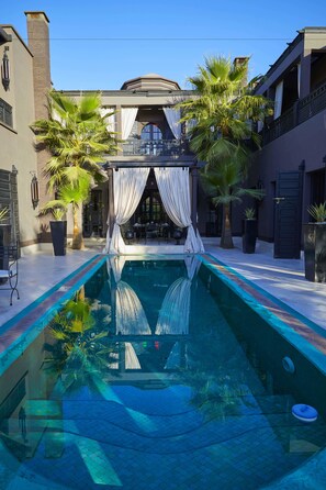 Outdoor pool - Villa Mano (Marrakech)