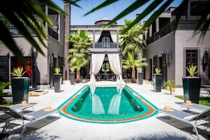 Outdoor pool - Villa Mano (Marrakech)