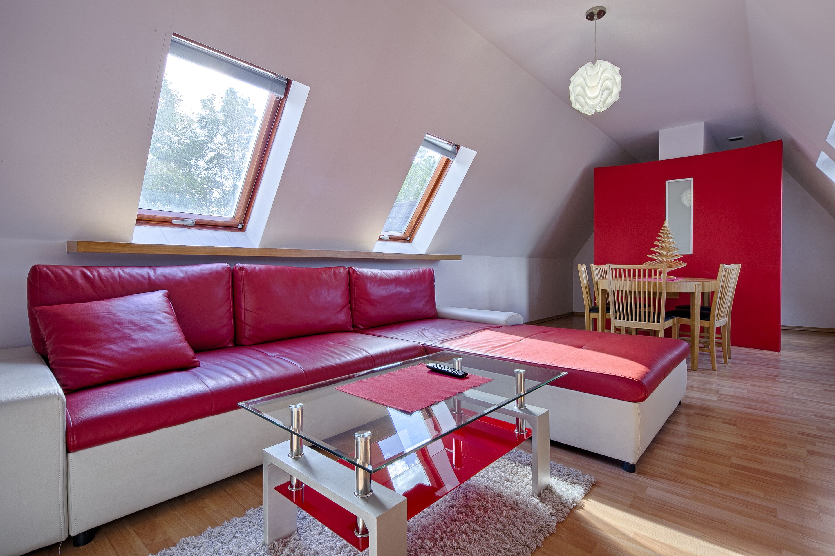 Apartment, 2 Bedrooms, Non Smoking, Private Bathroom | Living room