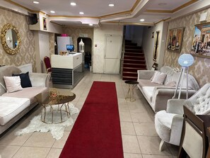 Reception - Sah Hotel (Istanbul)