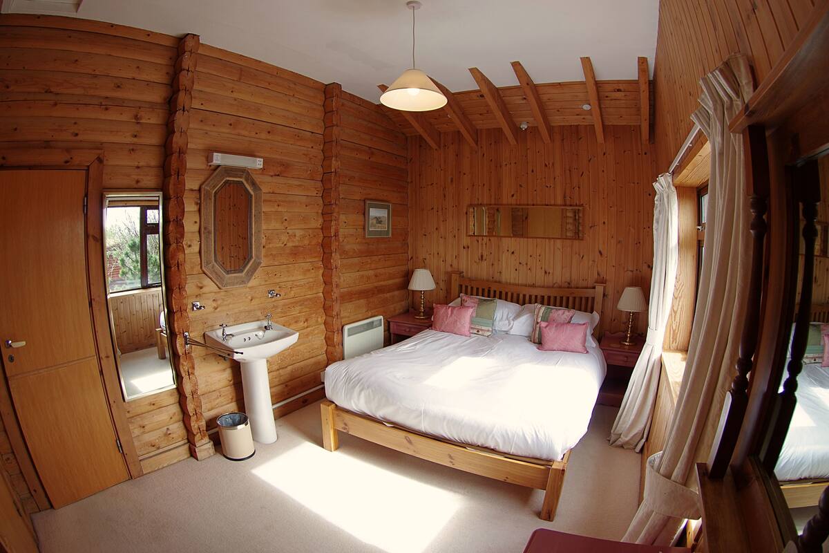 individually decorated, individually furnished, blackout curtains