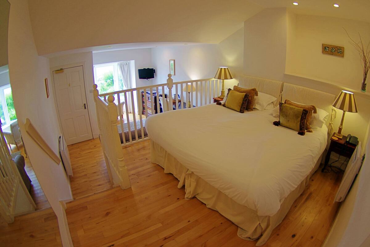 individually decorated, individually furnished, blackout curtains