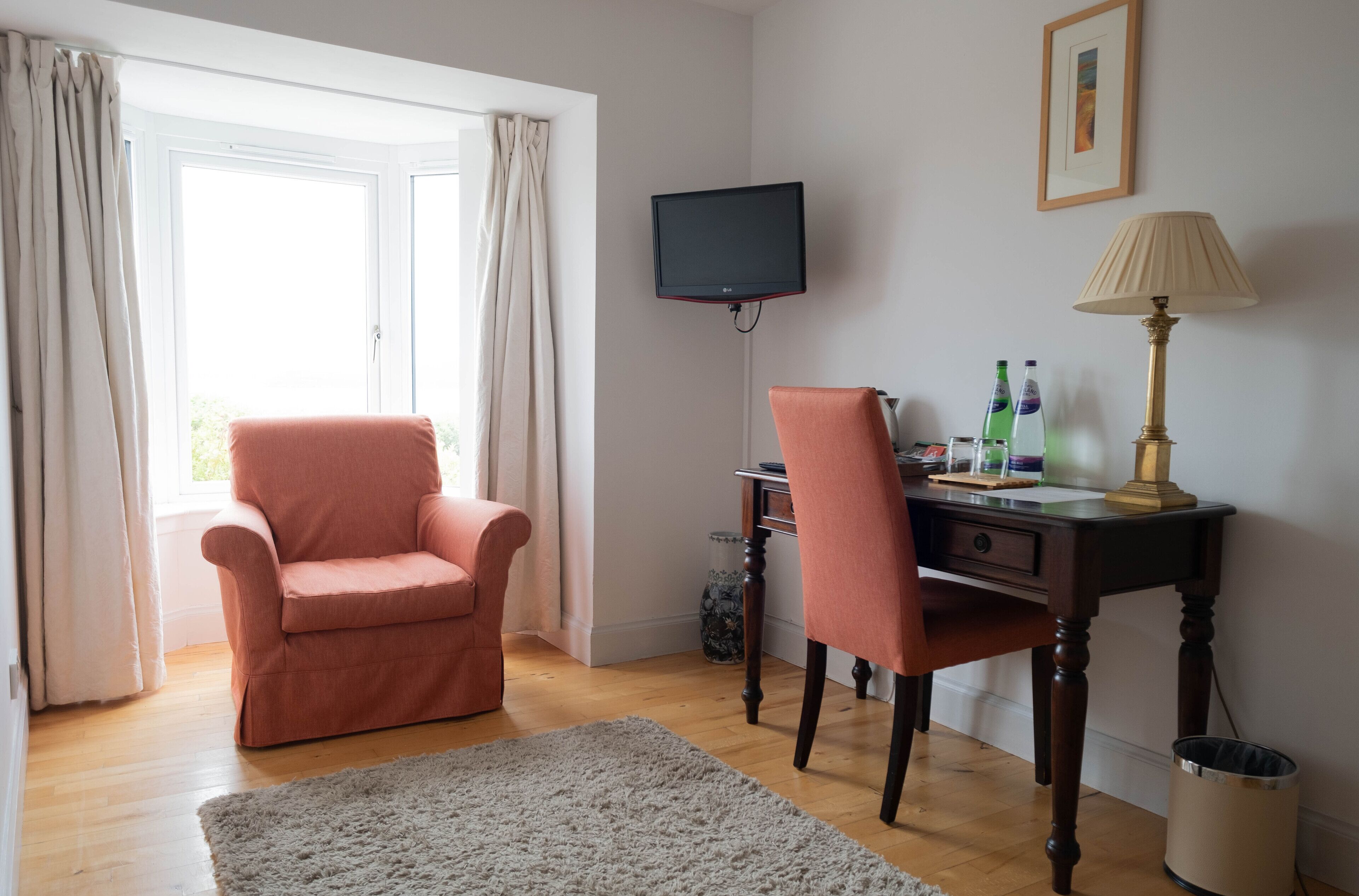 deluxe double or twin room | individually decorated, individually furnished, blackout curtains