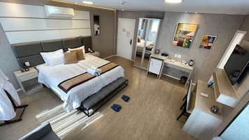 Suite Master | Frigobar, cofres nos quartos, escrivaninha