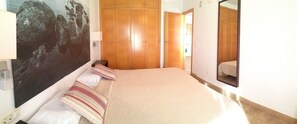 In-room safe, blackout curtains, free cots/infant beds, rollaway beds - Apartamentos Chijeré Faro del Inglés (Valle Gran Rey)