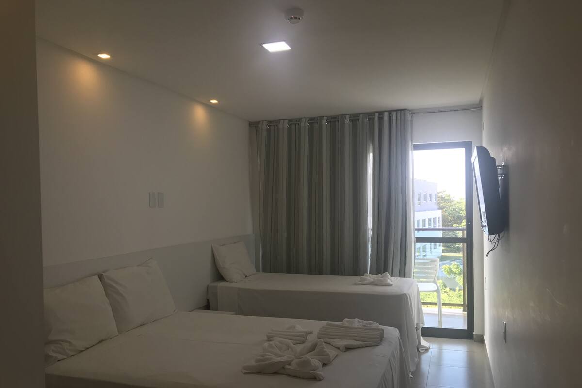 Comfort Triple Room, Multiple Beds, Non Smoking | Room amenity