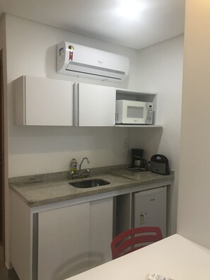 Comfort Double Room, 1 Double Bed, Non Smoking | Microwave - Manawa Flats LocDay - Porto de Galinhas (Ipojuca)