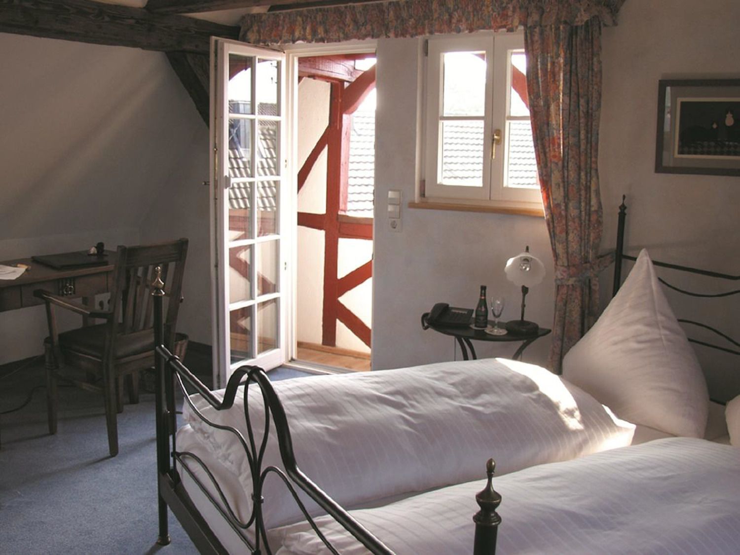 minibar, in-room safe, desk, soundproofing