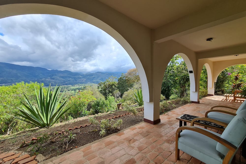 Villas Valle Bello Ujarras
