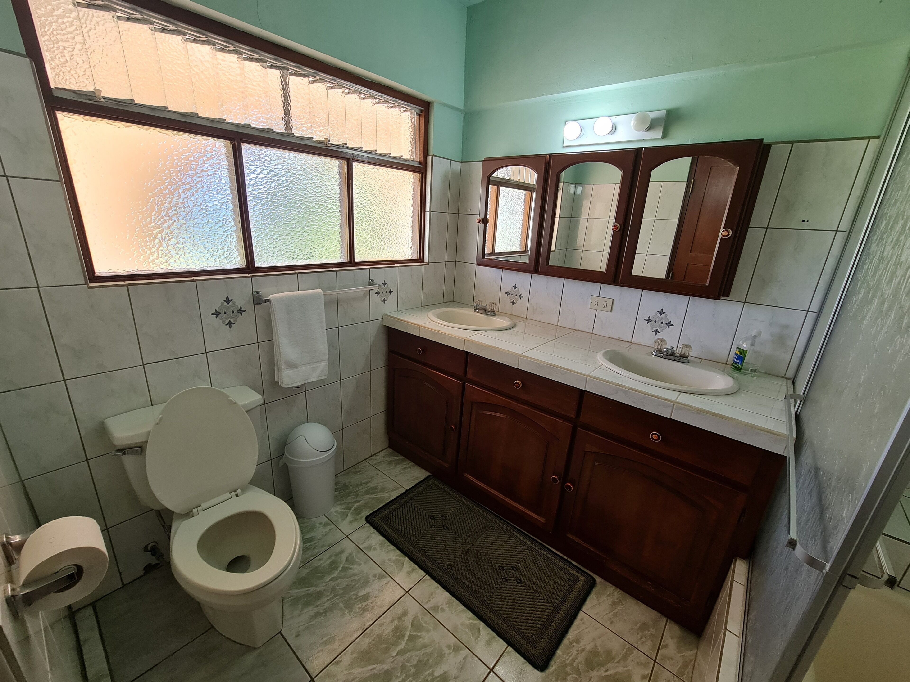 basic room, 2 bedrooms, non smoking, shared bathroom | bathroom | shower, free toiletries, hair dryer, towels