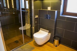 Double Room, 1 Double Bed, Non Smoking | Bathroom - La Posada de Rus (Salas)