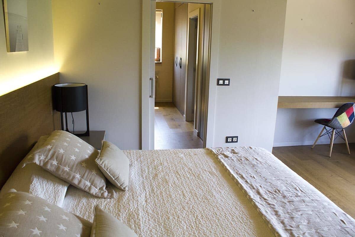 Quarto casal, 1 cama de casal, para não fumantes | Cortinas blackout, quartos à prova de som, Wi-Fi de cortesia