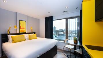 Estúdio, acessível | Escrivaninha, ferros/tábuas de passar roupa, Wi-Fi de cortesia