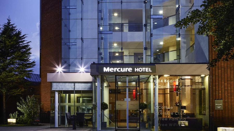 Mercure St Helens