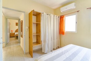 Superior Apartment, 2 Bedrooms | 1 bedroom, Frette Italian sheets, premium bedding, Select Comfort beds - Parco del caribe (Boca Chica)