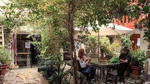 Courtyard - Kuychipunku Hostal (Ollantaytambo)
