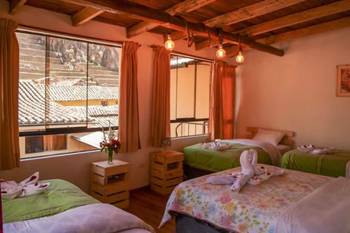 Habitación familiar | Ropa de cama de alta calidad, edredón y camas Select Comfort