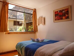 Premium bedding, down comforters, Select Comfort beds - Kuychipunku Hostal (Ollantaytambo)