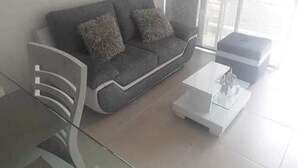 Economy Apartment, 1 Double Bed, Non Smoking | Living room | Flat-screen TV - Conjunto Residencial Baraona (Floridablanca)