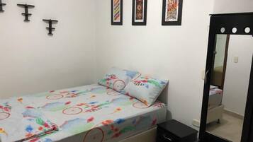 Free WiFi, bed sheets