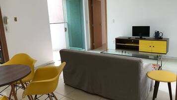 Apartment, Multiple Beds, Non Smoking | Living area | Smart TV, Netflix