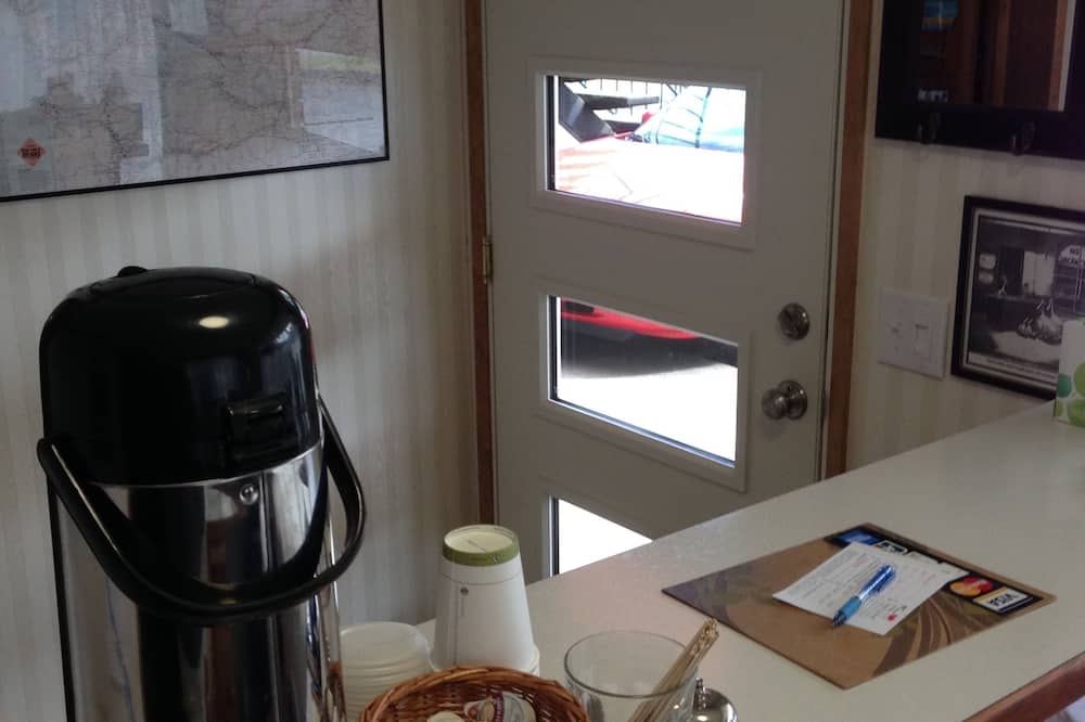 Sultan, Dutch Cup Motel