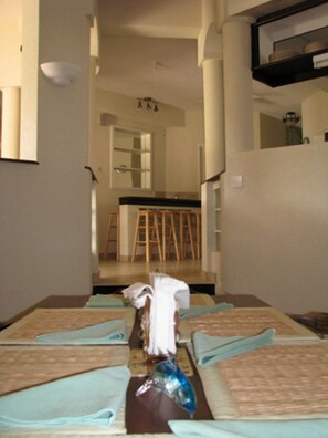 Villa, 2 Bedrooms, Non Smoking | In-room dining - Maya's Bajan Villas - Unit A (Oistins)