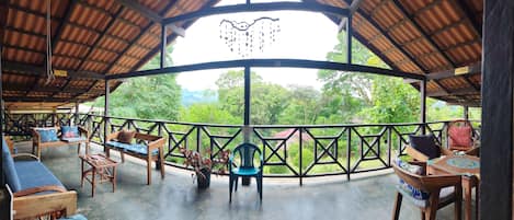 Terassi/patio