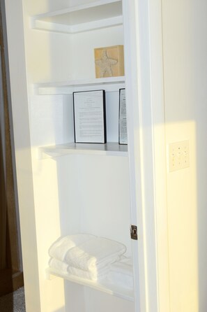 Bathroom amenities - The Sands Hotel (Cockburn Town)