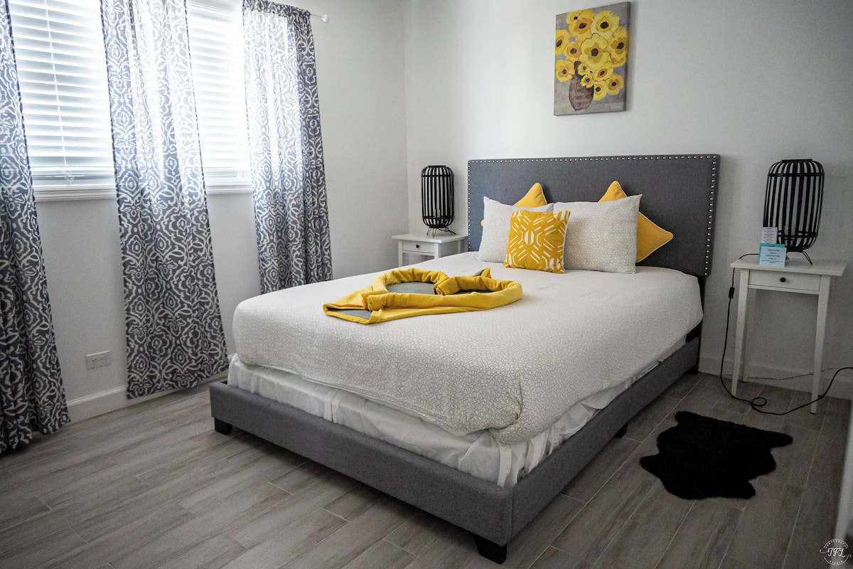 標準客房, 2 間臥室, 非吸煙房, 海景 | 埃及棉床單、羽絨被、獨特設計、獨特裝修