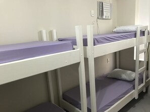 Delad sovsal - Classic - flera sängar - icke-rökare | Mörkläggningsgardiner och gratis wi-fi