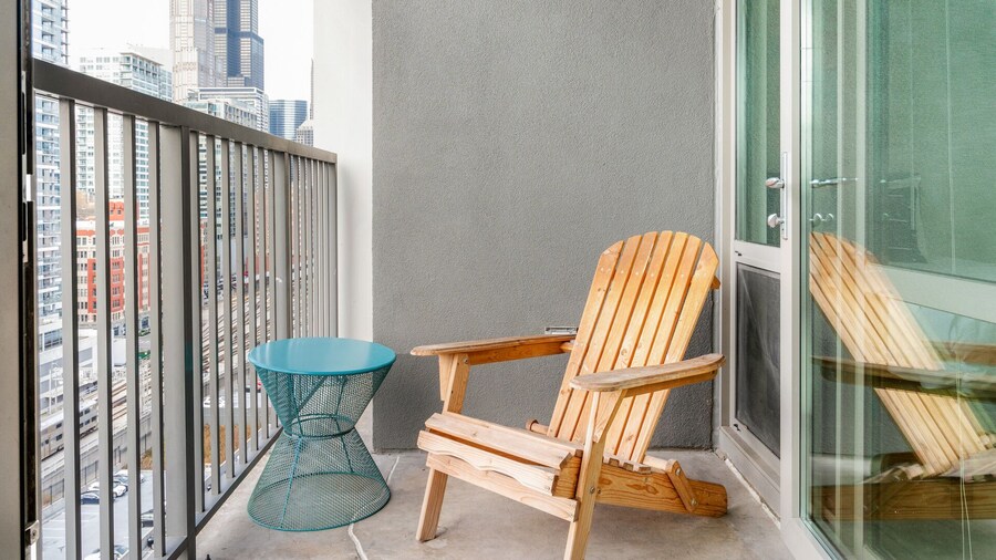 Kasa South Loop Chicago