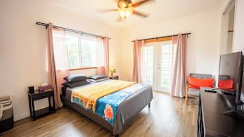 Chambre Double Ăconomique, 1 grand lit, salle de bains commune, vue jardin | Wi-Fi gratuit, draps fournis