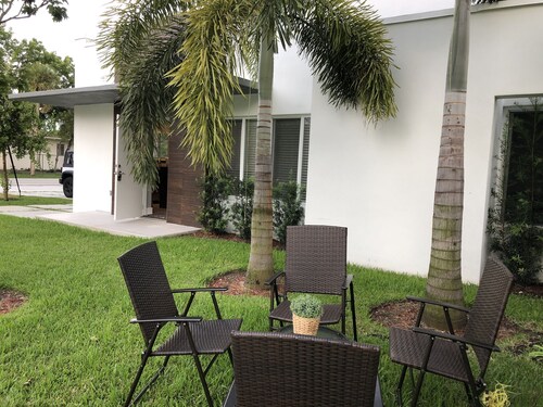 Entire house in Miami Shores