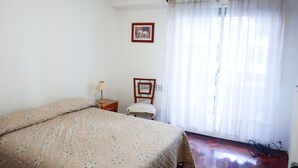 Comfort Apartment, Non Smoking | Blackout drapes, WiFi (free), individually decorated - Guemes 2 by Esthetic (Buenos Aires)