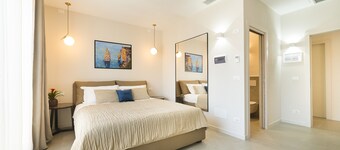 Garda Room