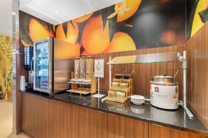Desayuno buffet incluido todos los días