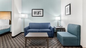 Suite, 2 queensize-senger, ikke-røyk, mikrobølgeovn (with Sofabed)