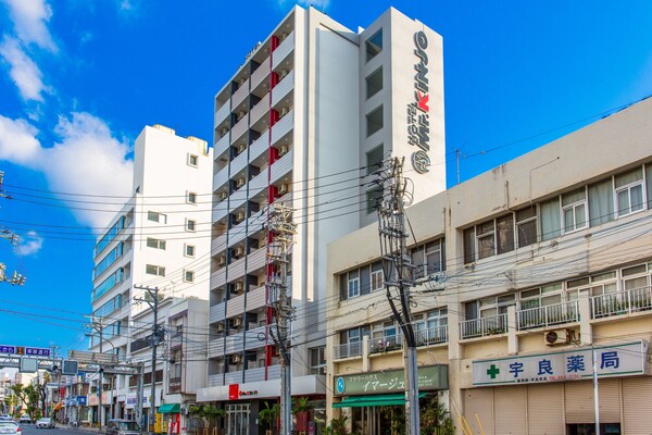 Mr.kinjo In Sakaemachi - Naha