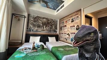 Kamar Twin Keluarga, 2 kamar tidur | Brankas, meja kerja, kedap suara, dan Wi-Fi gratis